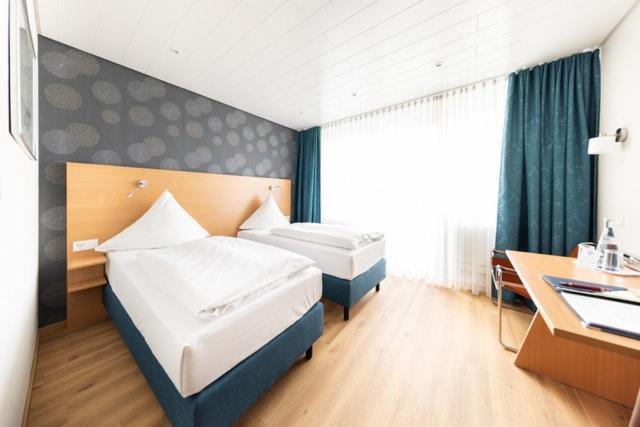 Hotel Isg Heidelberg Luaran gambar